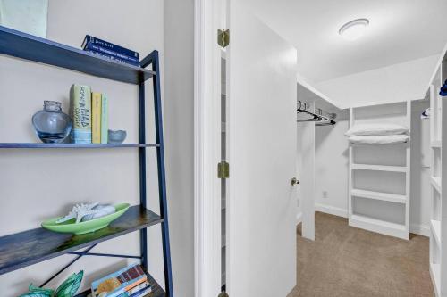 Hamilton Home Playground 2BR