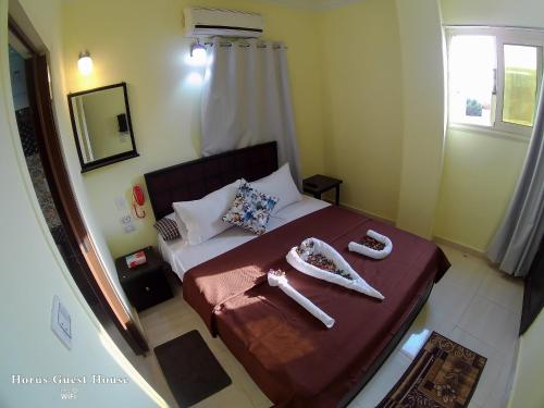 Horus Guest House Pyramids - image 13