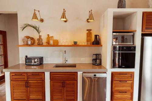 Pedasí, Playa Los Destiladeros Casa Serena (Pedasi, Playa Los Destiladeros Casa Serena) in Pedasi