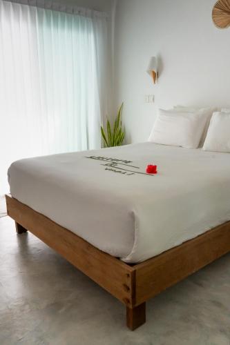 Deluxe Double Room image 4