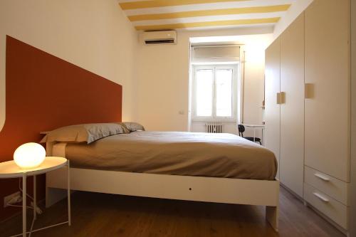 Garbatella 2BR Holiday House, Рим (фото 3)