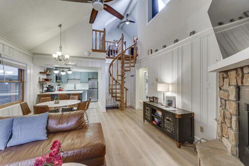 Centrally Located Angel Fire Condo about half Mi Resort Centrally Located Angel Fire Condo about half Mi Resort