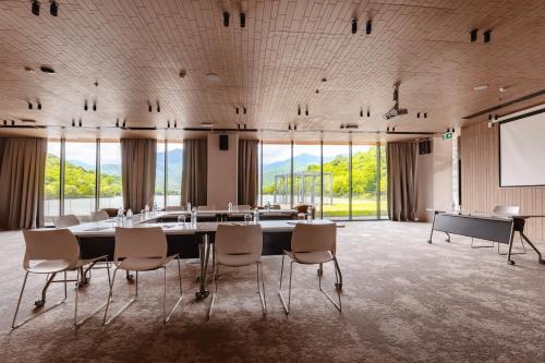 586317614 Kvareli Lake Resort