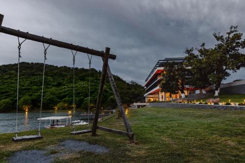 586317980 Kvareli Lake Resort