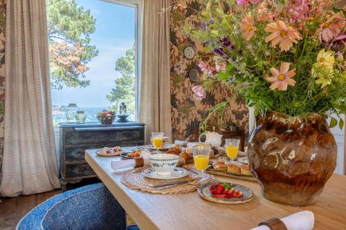 Food and beverages, VILLA HAUTE GUAIS in Dinard