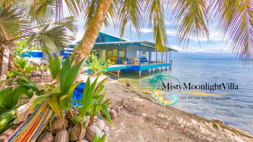 MISTY MOONLIGHT VILLAS - Bocas del Toro