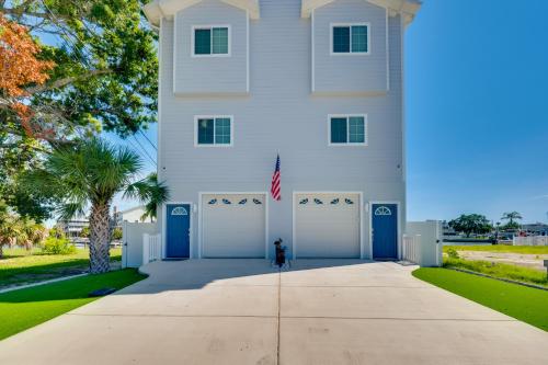 Waterfront Hudson Townhome with Dock Access! in Hudson