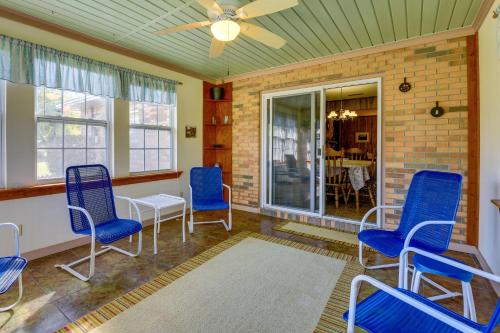Vintage Chipley Getaway on Large Private Property in Chipley (Florida)