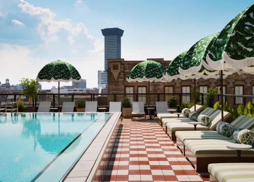 Uitzicht, Memoir Warehouse District near Memorial Hall Confederate Civil War Museum