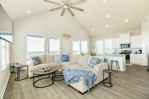 Iris - Beachfront - Pet & Family Friendly, Surfside Beach (Foto 5)