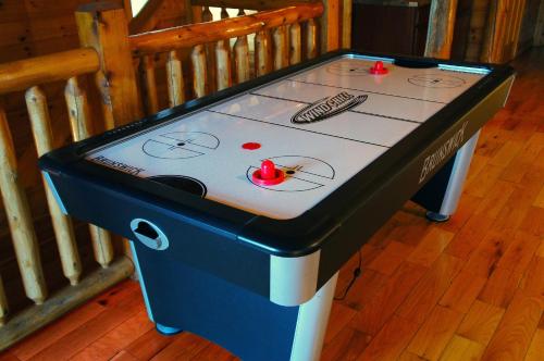 Lumberjack Lodge – Gatlinburg, TN