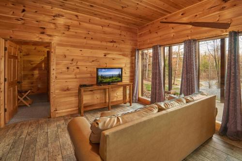 Hilltop Hideaway Holiday home - image 11
