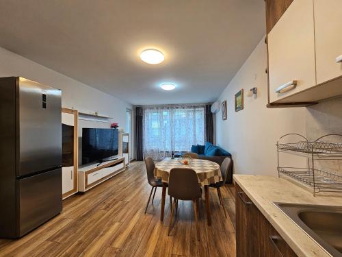 Brand new apartment with free parking near city center, Sofia (photo 6)