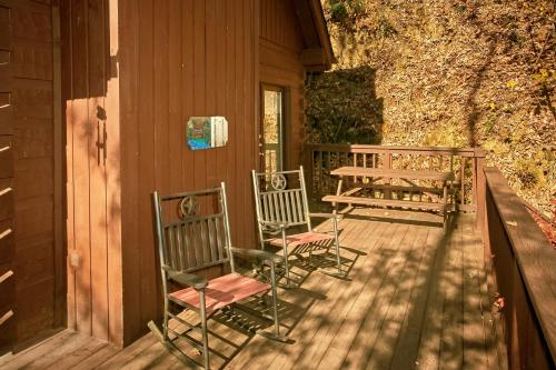 Cozy Creek Holiday home thumb 2