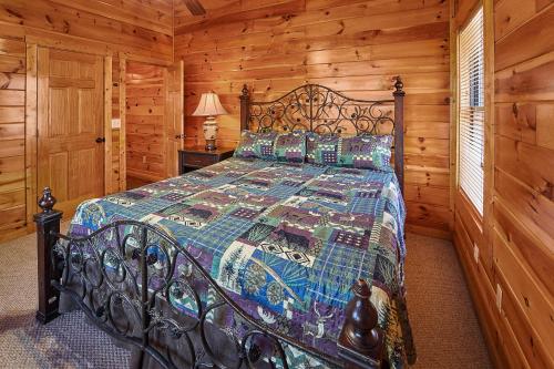 Diamond In The Rough – Gatlinburg, TN