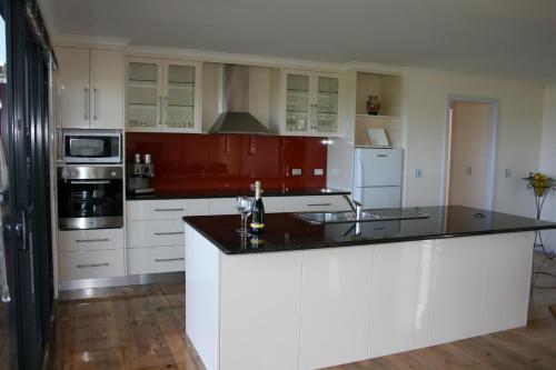 virtuve, Black Rock Retreat in Heybridge