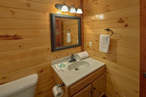 Sweet Tranquility Pool Lodge - image 11