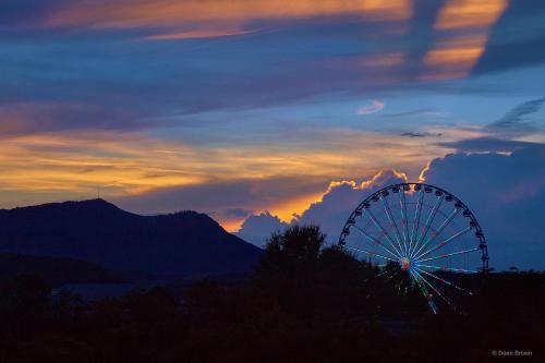Misty Mountain Lodge – Gatlinburg, TN