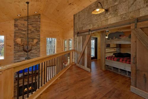 Copper Creek Lodge - image 10
