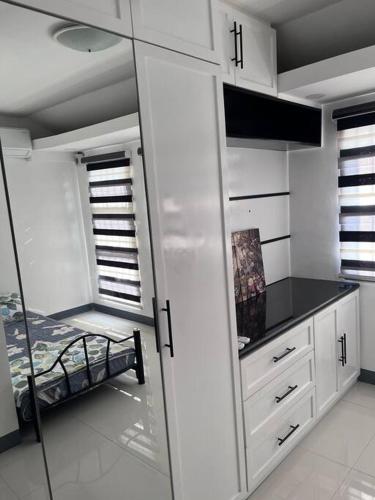 D Chambers Townhouse in Deca-Clark Residences