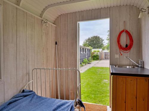 Holiday home with Gypsy wagon Holiday home with Gypsy wagon