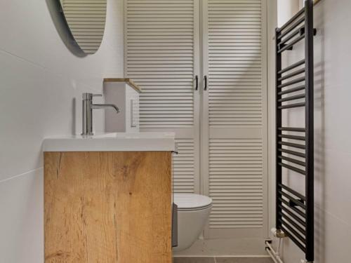 Holiday home with Gypsy wagon Holiday home with Gypsy wagon