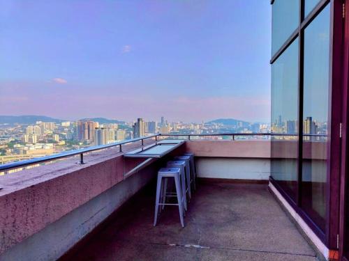 Duplex Penthouse-Lower Floor at berjaya times square - image 10