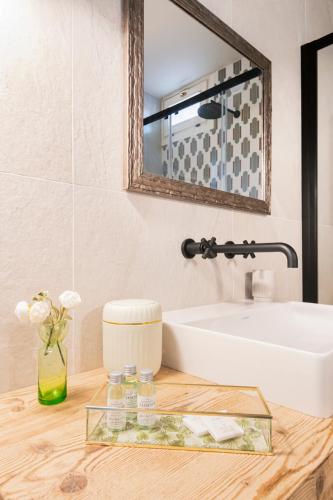 ASILO in BAROLO ASILO in BAROLO