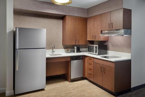 Residence Inn by Marriott Washington DC Downtown - image 3