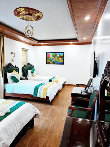 room detail thumbnail 0