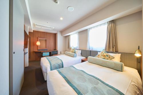 Moderate Twin Room - Smoking room in Meitetsu Inn Nagoya Kanayama Annex
