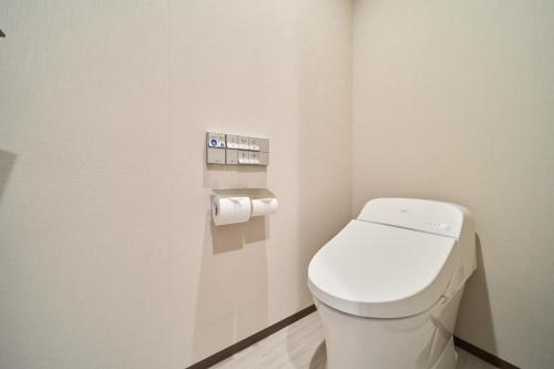 Moderate Twin Room - Smoking image 1