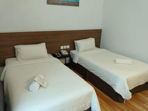 Fuller Hotel Room Type - Standard Double or Twin Room
