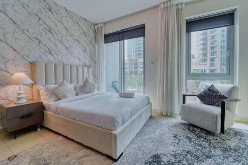 Stunning Luxury Studio Downtown 2 Minute Walk to Burj Khalifa & Dubai Mall, Dubai