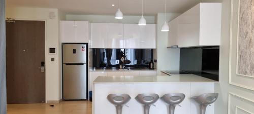 Star Superior KLCC Suite 4-5pax by LavishHome - image 7