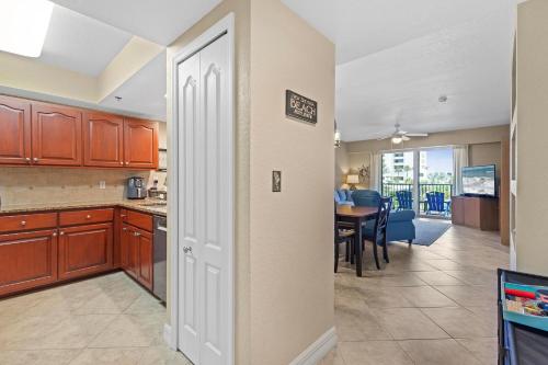 Oceanwalk 13-303 in New Smyrna Beach, USA
