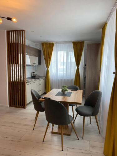 Wonderland apartment - Location saisonnière - Bistriţa