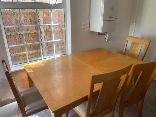 Facilities, Baraka Edgware in Edgware