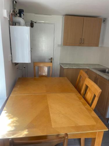 Facilities, Baraka Edgware in Edgware