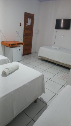 1 double bed, 3 twin beds