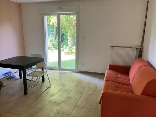 Chambre dans une maison en Colocation proche paris et Disney Room in shared house in Vaires-sur-Marne