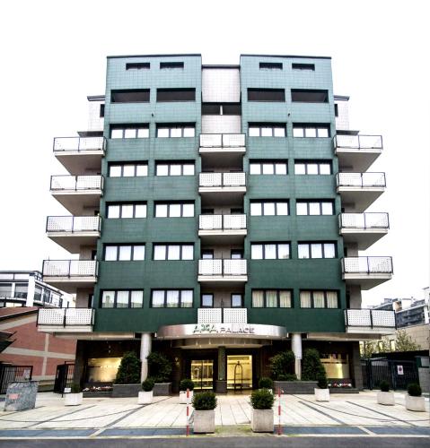 Acca Palace - image 8