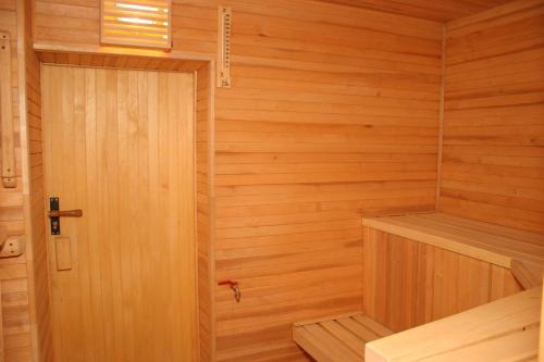 Toplice, Naiza Guesthouse and Apartments in Jurmala