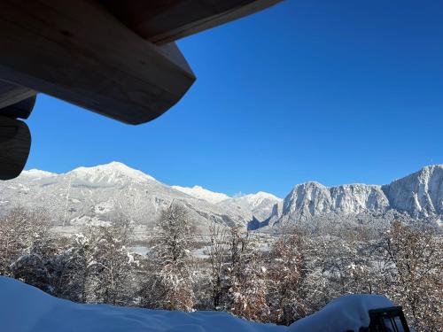 Kilátás, Maiensäss, Berghütte Chlara - autark, voll ausgestattet, Ressourcen begrenzt (Maiensass, Berghutte Chlara - autark, voll ausgestattet, Ressourcen begrenzt) in Untervaz Bhf