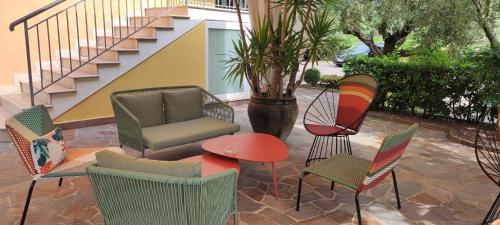 Kert, Hotel Confine in Castelnuovo del Garda