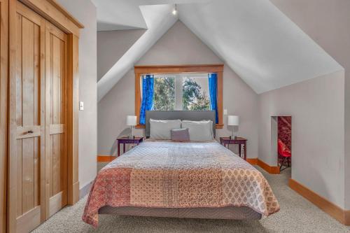 Schooner Creek Retreat - main image