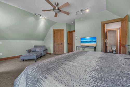 Schooner Creek Retreat - image 10