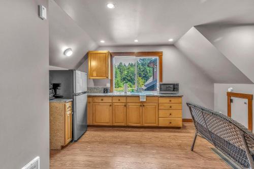 Schooner Creek Retreat - image 9