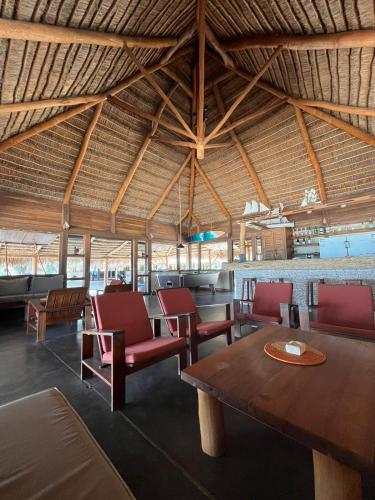 Пъб/Фоайе, Hotel Safari Vezo Anakao in Anakao