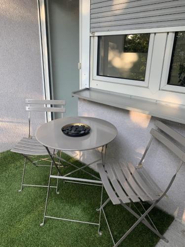 Erkély/terasz, Apartmenats mitte Messe und Zentrum in Westliche Aussenstadt